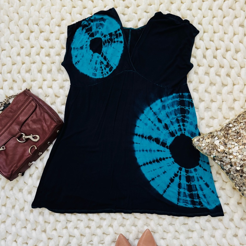 Black and Blue Tie-Dye Top